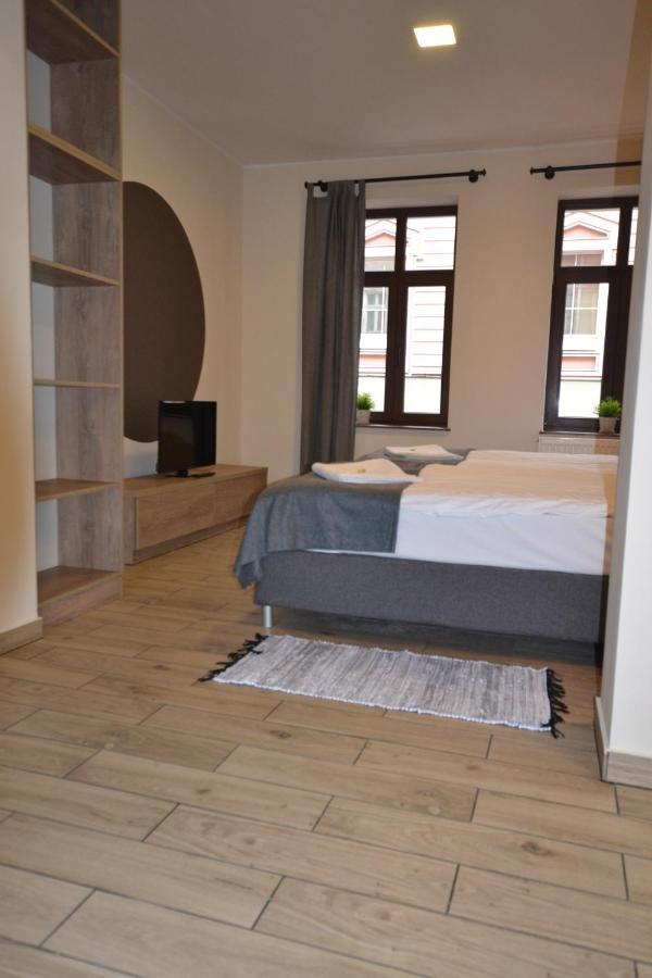 Sleepwell Apartments เลกนิตซา ภายนอก รูปภาพ